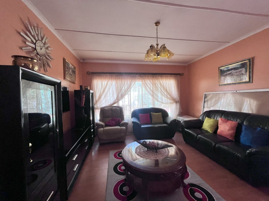 3 Bedroom Property for Sale in Oranjesig Free State